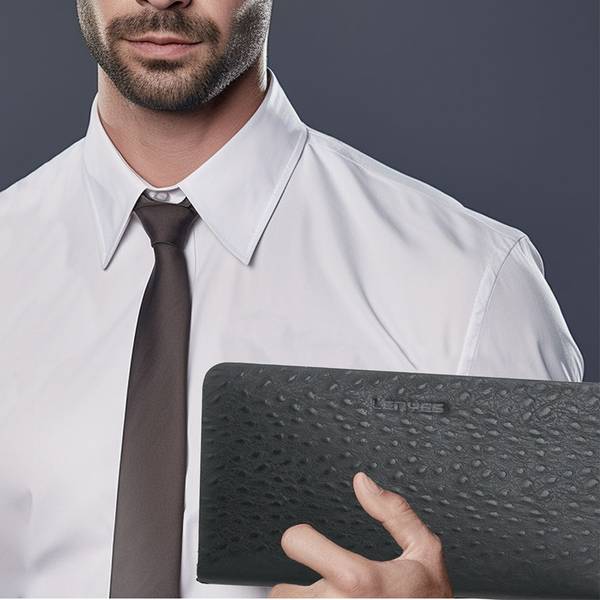 OSTRICH CLUTCH BAG